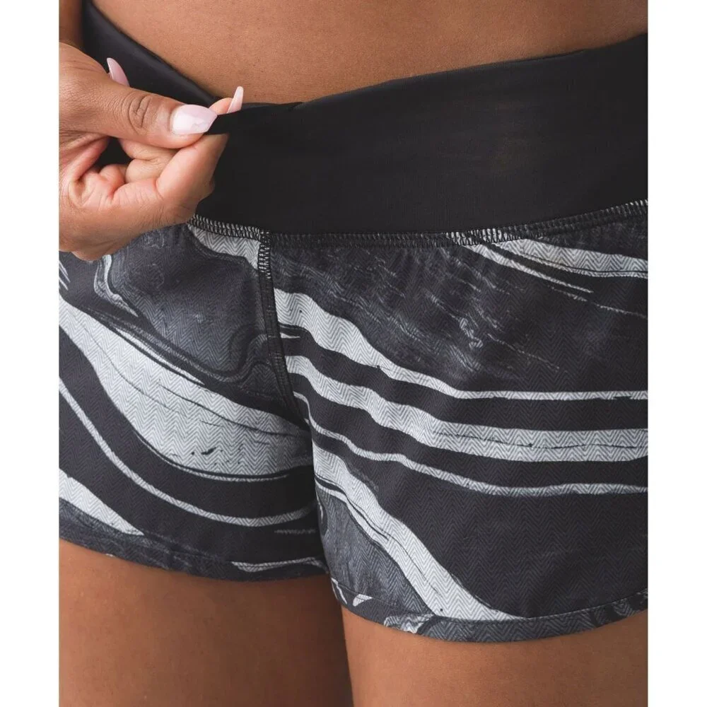 Lululemon Marbled Mix Speed Short White Black Speed Short Size 4 - 2926